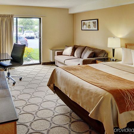 Comfort Inn Pickering Exteriör bild